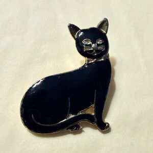 Vintage Black Enamel Cat Pin: Crystal Eyes & Gold Accents